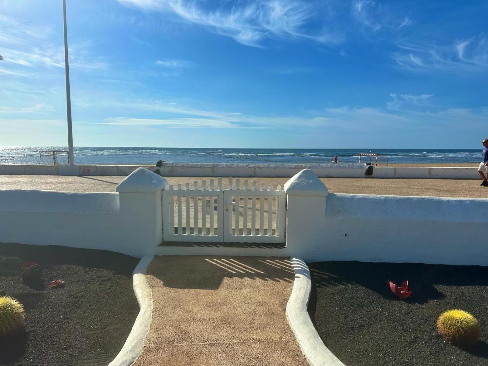 Luxury Villa Sea Front -La Orilla Playa Honda  Ngoại thất bức ảnh